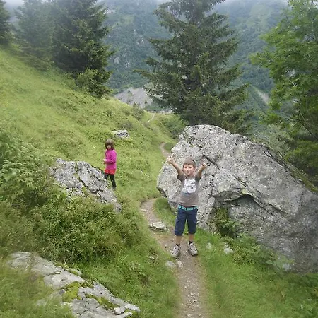 Vendégház Le Cerf De Belledonne Sainte-Agnès